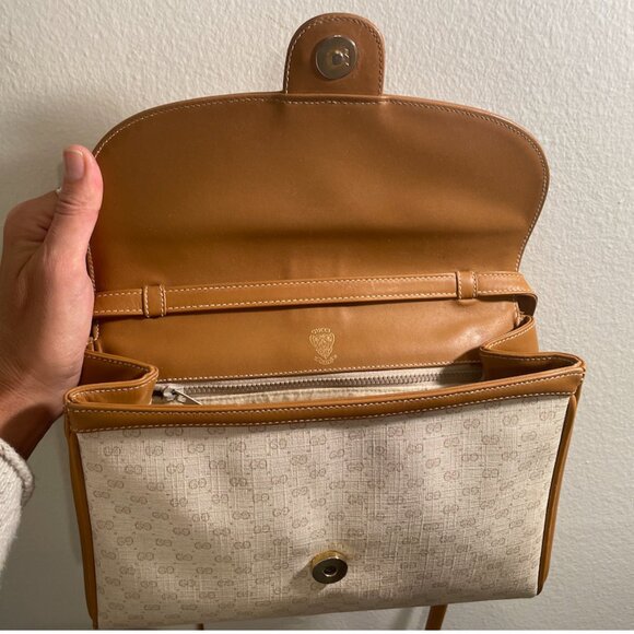 Authentic VINTAGE GUCCI Micro GG Monogram Crossbody - Picture 11 of 16